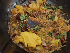 -70後铁锅炖(坡博总店)