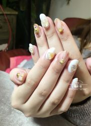 -睫乐园•睫公馆•美睫美甲沙龙