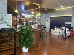 -北汽鹏龙ARCFOX极狐(国贸店)