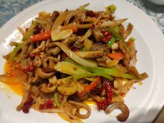 辣爆羊肚丝-巴扎美食·新疆菜·西域歌舞表演餐厅(新疆大厦店)