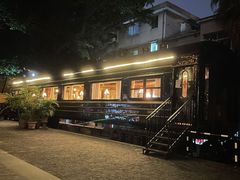 门面-火车头法国西餐厅