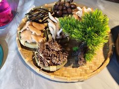 -慢丽江·云南野生菌土鸡锅(付家庄店)