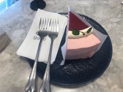 荔枝山茶花树莓生乳蛋糕-gaga(深圳福田星河COCO Park店)