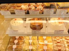-红宝石·鲜奶小方·海派西点房(浦三店)