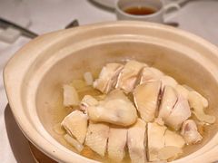 砂锅五指毛桃沙虫鸡-炳胜品味(海印总店)