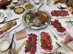 -乡土黄·鲜牛肉火锅·小龙虾(兴业街店)