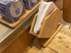 -陇上秦轩西安biangbiang面(EFC欧美金融商业城店)