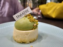 -théATRE CAKE 茶聚场(环球金融中心店)