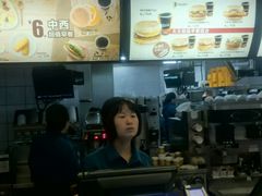 -麦当劳(朝阳路得来速店)