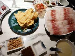 -无界釜·河豚鱼汤锅(红山动物园店)