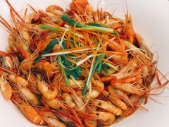 -山明水秀大饭店