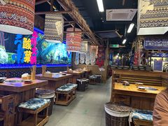 -洱火云南酸菜牛肉火锅(石景山当代商城店)