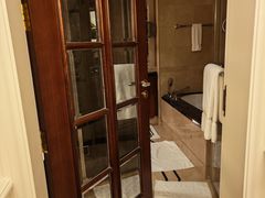 -广州富力丽思卡尔顿酒店