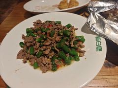 -新白鹿餐厅(银泰西湖文化广场店)