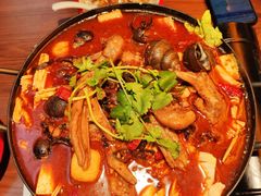 -老闵田螺馆·南昌市井菜·特色小吃(总店)