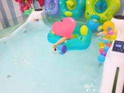 点击看大图 -Pony Baby宝尼婴幼儿游泳SPA馆