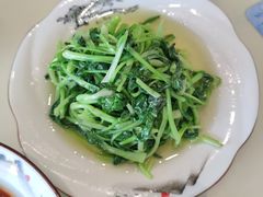 -七的湖·晚芳亭·阳澄湖农家菜·大闸蟹(莲花岛店)