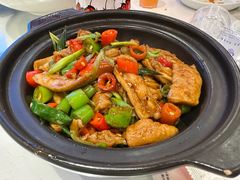 -玖儿小桃红·东北菜·春饼烤鸭(南阳湖街店)