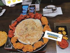 双拼炸鸡-MI WU FACTORY米屋美食工厂餐厅(绿地店)