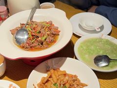 -爱碗亭·鲜炒湖南菜(壹城中心店)