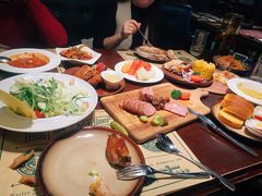 -马迭尔德式西餐精酿啤酒屋(中央大街店)