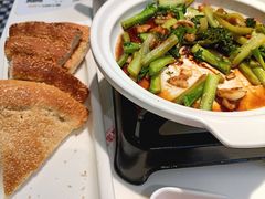 -西域胡氏大盘鸡(新华胡杨风店)