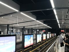 -黄浦路(地铁站)