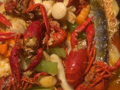 -里岛烤鱼(东港凯虹广场店)