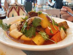 -汗腾格里·风味餐厅(新疆驻京办店)