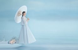 -雪中彩影婚纱摄影·微光艺术中心