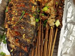 山椒鲫鱼-刘三姐特色烤豆花·宜宾烧烤·把把烧(万年场店)