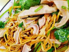 -上海阿潘舟山海鲜店(东宝兴路店)