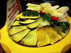 -慢丽江·云南野生菌土鸡锅(西山店)