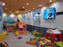 -戊辰亲子游泳俱乐部