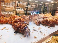 焦糖牛角酥-PAPER STONE BAKERY(天汇广场店)