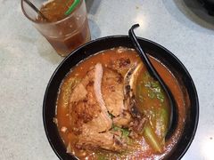 番茄汤底香煎猪扒出前一丁-华嫂冰室(尖沙咀店)