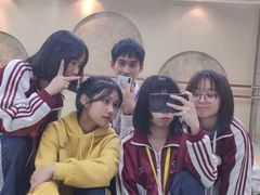 -上海市工商外国语学校