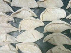 玉米猪肉水饺-袁亮宏饺子云吞(侯家桥菜场店)