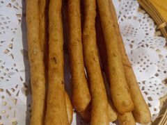 茴香小油条-小小河边鱼(天润城店)