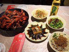 -巴厘龙虾·榜首油焖大虾(洞庭·艺术洋房店)