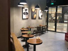 -THE ALLEY 鹿角巷(华润万象城店)