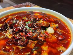 -嫩芽 ·地道重庆菜(十八梯露台夜景店)