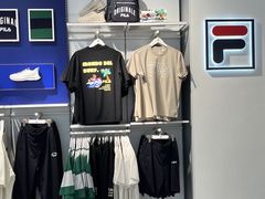 -王府井奥莱临潼小镇(临潼店)