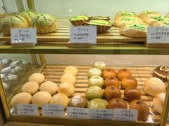 -提亚烘焙·手作面包·生日蛋糕(七星店)