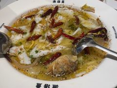 -渔语鱼新川菜Bistro(万象天地店)
