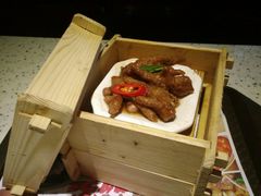 -百威KTV(恒福路店)