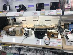 -Bic Camera (难波店)