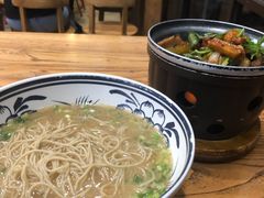 干锅牛蛙面-霸道川面馆(张江店)