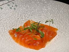 三文鱼温泉蛋配鱼子-Solo(衡山路店)