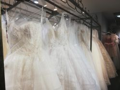 -艾慕婚纱礼服馆(和平店)